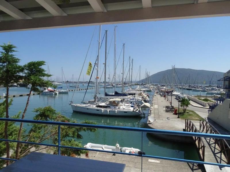 Ianos Hotel Lefkada City Bagian luar foto