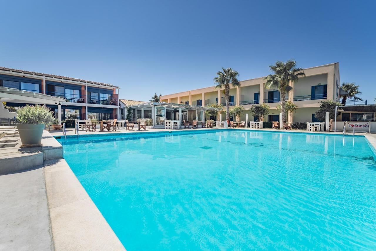 Ianos Hotel Lefkada City Bagian luar foto